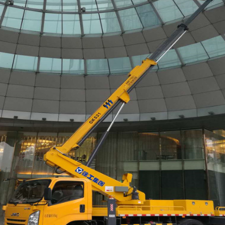 东乡附近高空作业车租赁｜安全设备租赁｜高空安装|工程定制化方案｜亿立达设备租赁